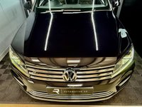 USED 2016 16 VOLKSWAGEN TOUAREG 3.0 TDI V6 BlueMotion Tech R-Line SUV 5dr Diesel Tiptronic 4WD Euro 6 (s/s) (262 ps) Park Assist