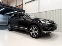 USED 2016 16 VOLKSWAGEN TOUAREG 3.0 TDI V6 BlueMotion Tech R-Line SUV 5dr Diesel Tiptronic 4WD Euro 6 (s/s) (262 ps) Park Assist