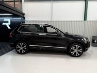 USED 2016 16 VOLKSWAGEN TOUAREG 3.0 TDI V6 BlueMotion Tech R-Line SUV 5dr Diesel Tiptronic 4WD Euro 6 (s/s) (262 ps) Park Assist