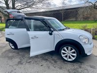 USED 2012 03 MINI COUNTRYMAN 1.6 Cooper SUV 5dr Petrol Auto Euro 5 (122 ps) ULEZ Compliant Mini Automatic With Over &pound;11,000 Of Optional Equipment !