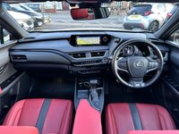 USED 2022 R LEXUS UX 2.0 250h F Sport SUV 5dr Petrol Hybrid E-CVT Euro 6 (s/s) (184 ps) ** RAC BUYSURE INSPECTED **