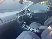 USED 2017 67 VOLKSWAGEN GOLF 1.4 TSI BlueMotion Tech SE Nav Hatchback 5dr Petrol DSG Euro 6 (s/s) (125 ps) 1 Owner, VW History, front & rear sensors, adaptive cruise, air conditioning, DAB radio, touch screen media, auto lights and wipers, Auto hold