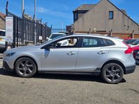 USED 2014 64 VOLVO V40 CROSS COUNTRY 1.6 D2 Lux Hatchback 5dr Diesel Powershift Euro 5 (s/s) (115 ps) 