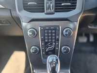 USED 2014 64 VOLVO V40 CROSS COUNTRY 1.6 D2 Lux Hatchback 5dr Diesel Powershift Euro 5 (s/s) (115 ps) 