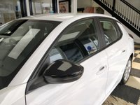 USED 2022 72 VAUXHALL CORSA 1.2 Design Hatchback 5dr Petrol Manual Euro 6 (75 ps) SAT NAV! BLUETOOTH! DAB! A/C!