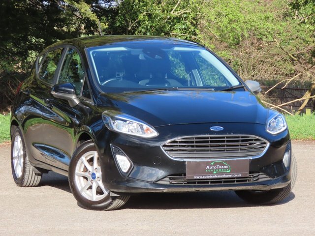 2018 FORD FIESTA - Photo 3