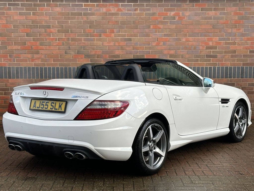 USED 2015 55 MERCEDES-BENZ SLK 5.5 SLK55 V8 AMG Convertible 2dr Petrol SpdS+7GT Euro 6 (s/s) (421 ps) FULL MERCEDES HISTORY|PAN ROOF