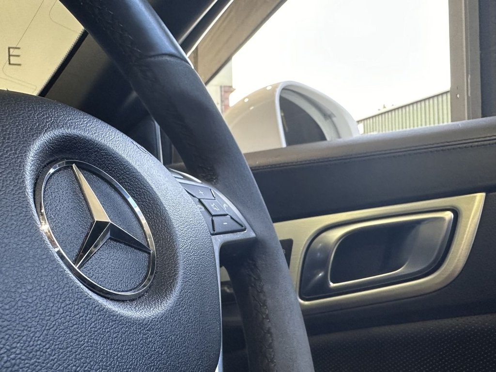USED 2015 55 MERCEDES-BENZ SLK 5.5 SLK55 V8 AMG Convertible 2dr Petrol SpdS+7GT Euro 6 (s/s) (421 ps) FULL MERCEDES HISTORY|PAN ROOF