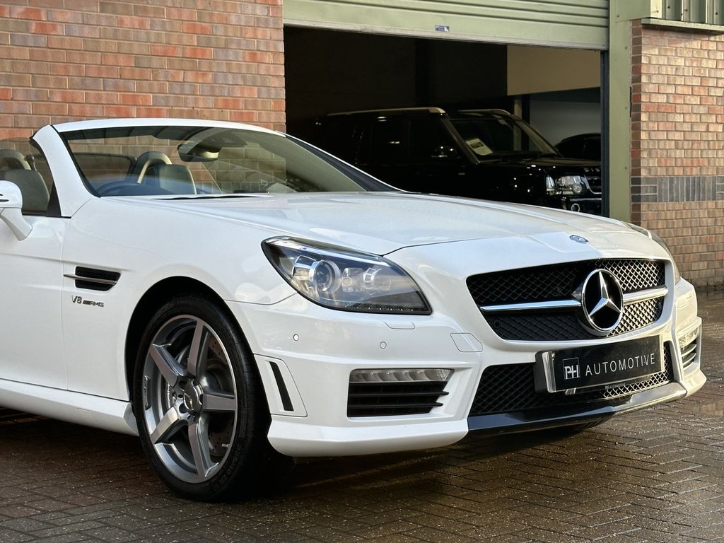 USED 2015 55 MERCEDES-BENZ SLK 5.5 SLK55 V8 AMG Convertible 2dr Petrol SpdS+7GT Euro 6 (s/s) (421 ps) FULL MERCEDES HISTORY|PAN ROOF