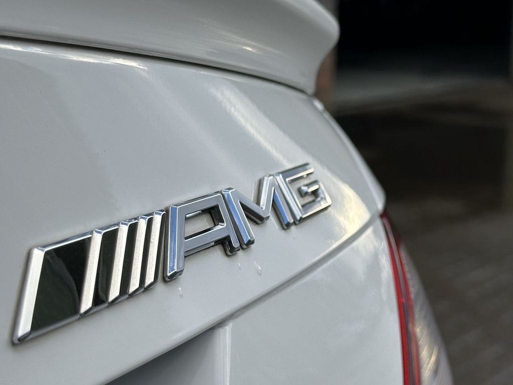 USED 2015 55 MERCEDES-BENZ SLK 5.5 SLK55 V8 AMG Convertible 2dr Petrol SpdS+7GT Euro 6 (s/s) (421 ps) FULL MERCEDES HISTORY|PAN ROOF