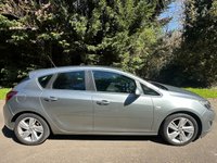 USED 2015 65 VAUXHALL ASTRA 1.6i SRi Hatchback 5dr Petrol Manual Euro 6 (115 ps) 2 KEYS, RADIO/CD PLAYER