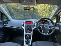 USED 2015 65 VAUXHALL ASTRA 1.6i SRi Hatchback 5dr Petrol Manual Euro 6 (115 ps) 2 KEYS, RADIO/CD PLAYER