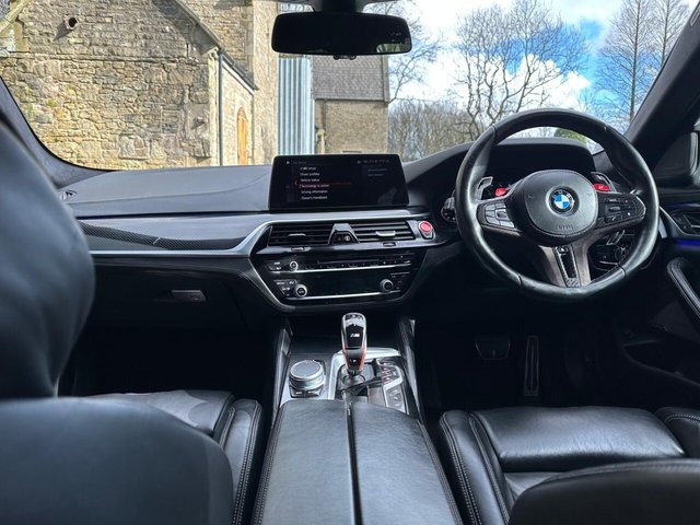 2019 BMW M5 - Photo 11