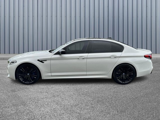 2019 BMW M5 - Photo 8