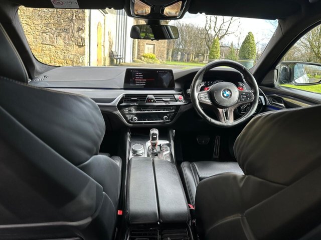 2019 BMW M5 - Photo 10