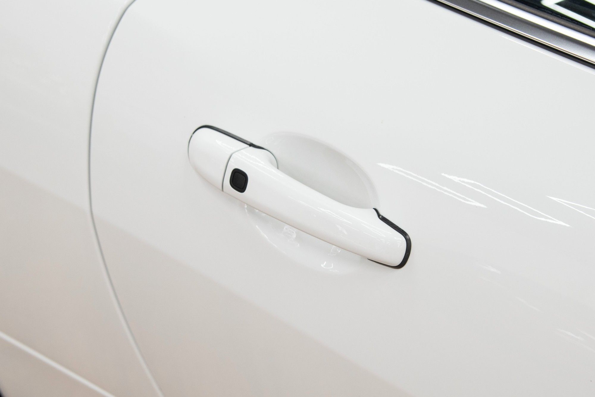 USED 2010 10 JAGUAR XKR 5.0 V8 
