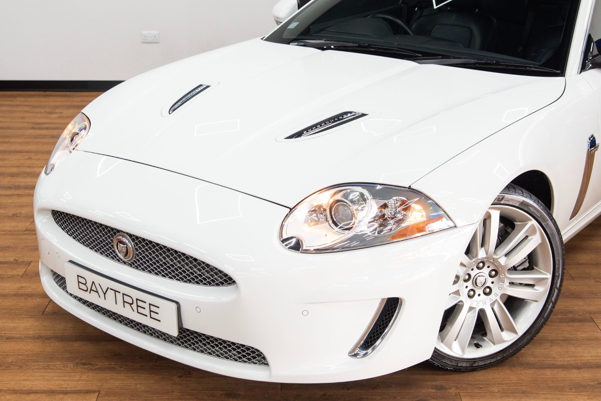USED 2010 10 JAGUAR XKR 5.0 V8 