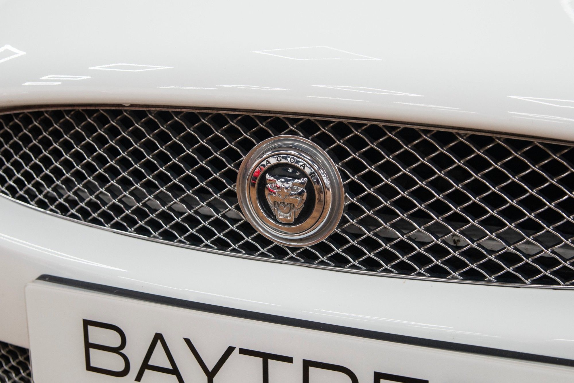 USED 2010 10 JAGUAR XKR 5.0 V8 