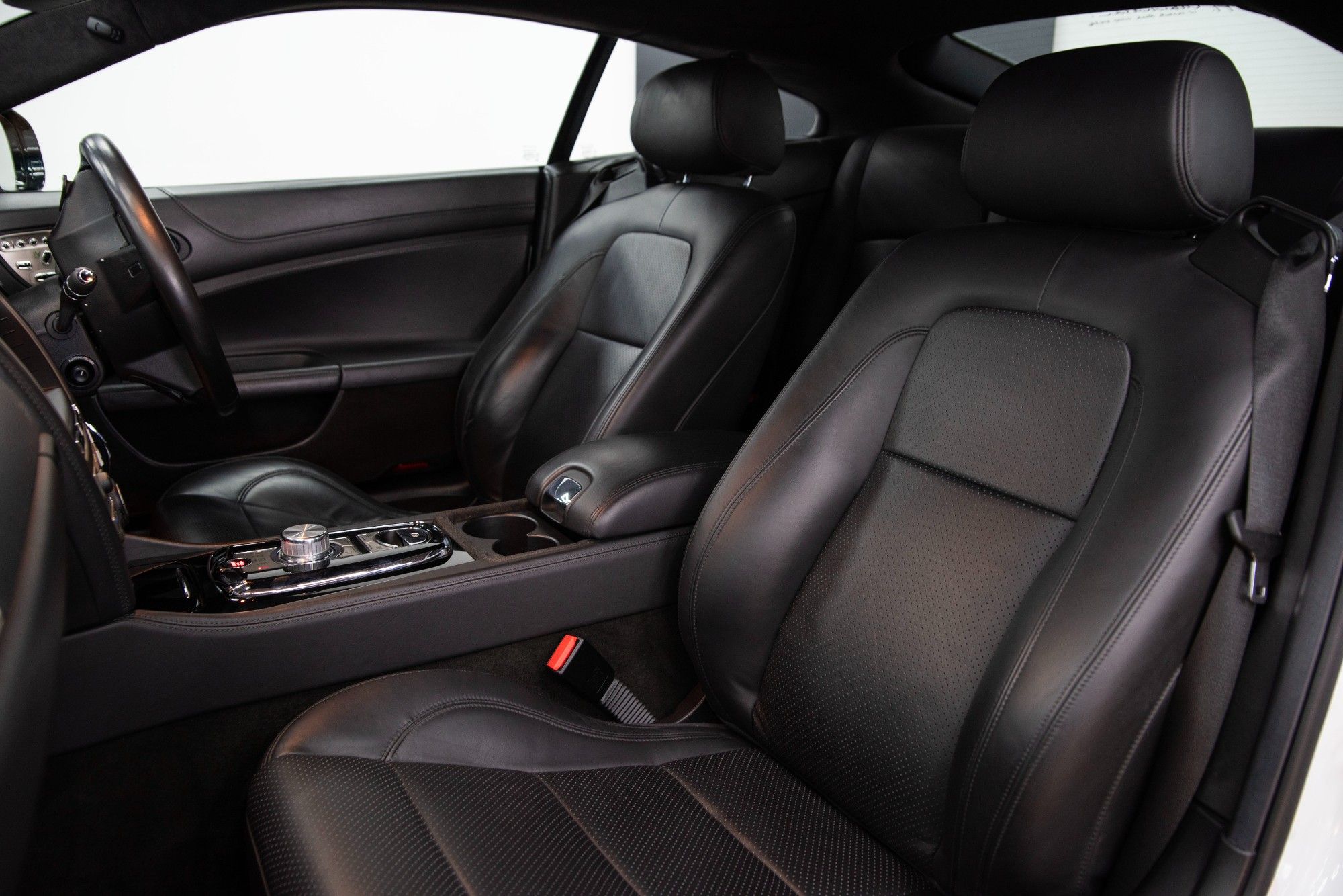 USED 2010 10 JAGUAR XKR 5.0 V8 