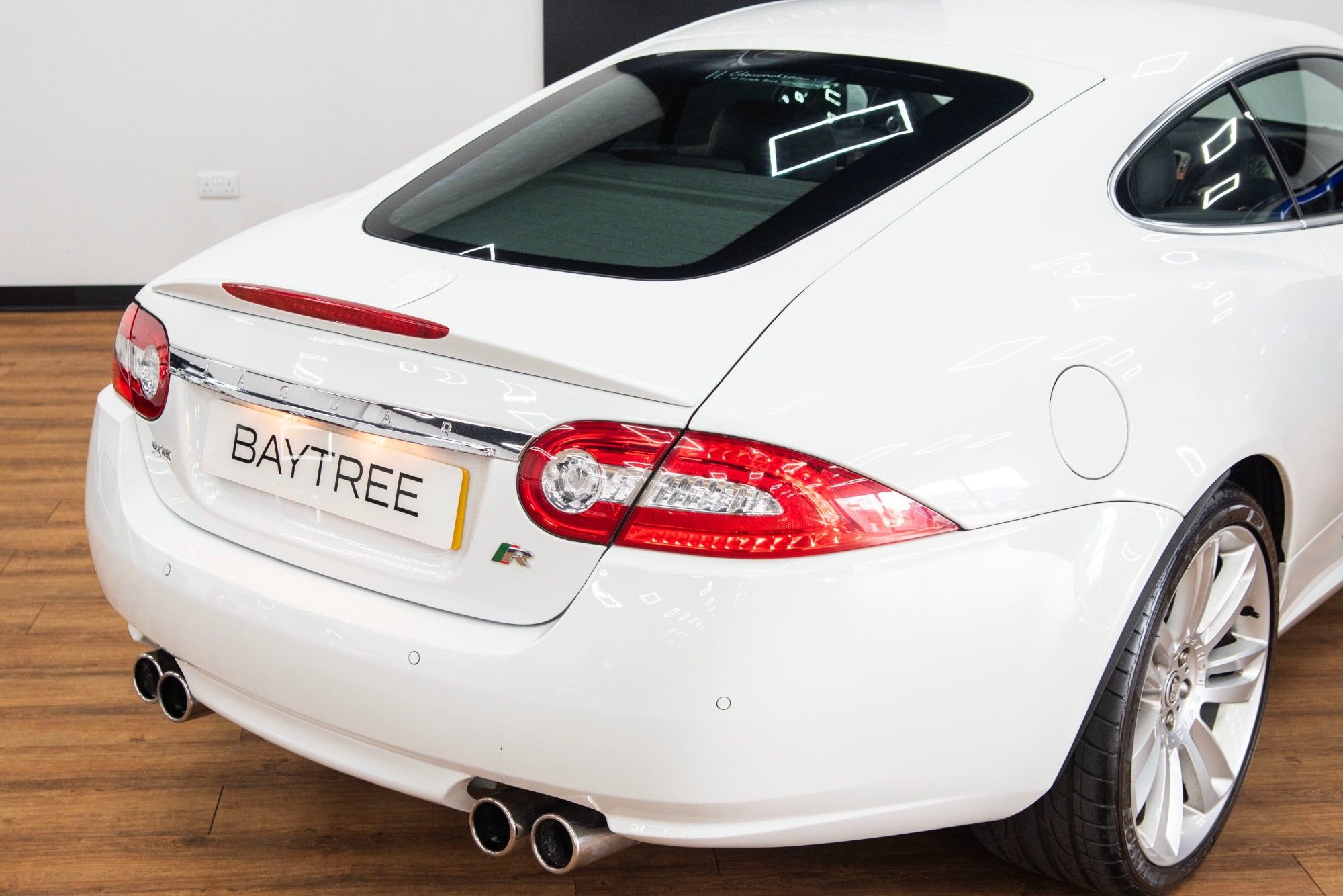 USED 2010 10 JAGUAR XKR 5.0 V8 