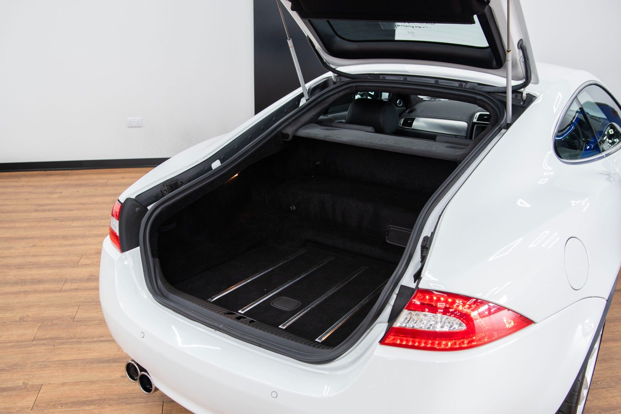 USED 2010 10 JAGUAR XKR 5.0 V8 