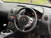 USED 2008 08 NISSAN QASHQAI 1.6 Acenta Hatchback 5dr Petrol Manual 2WD (159 g/km, 113 bhp) 