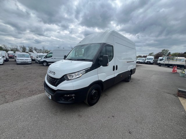 View our IVECO DAILY