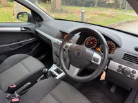 USED 2011 11 VAUXHALL ASTRA 1.4i 16v SXi Hatchback 5dr Petrol Manual (146 g/km, 89 bhp) 