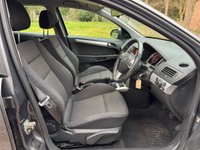 USED 2011 11 VAUXHALL ASTRA 1.4i 16v SXi Hatchback 5dr Petrol Manual (146 g/km, 89 bhp) 