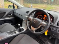 USED 2009 09 TOYOTA AVENSIS 1.8 V-Matic TR Saloon 4dr Petrol Manual Euro 4 (146 ps) 