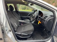 USED 2009 09 TOYOTA AVENSIS 1.8 V-Matic TR Saloon 4dr Petrol Manual Euro 4 (146 ps) 