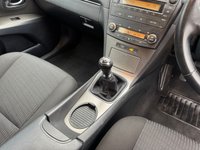 USED 2009 09 TOYOTA AVENSIS 1.8 V-Matic TR Saloon 4dr Petrol Manual Euro 4 (146 ps) 