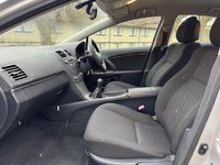 USED 2009 09 TOYOTA AVENSIS 1.8 V-Matic TR Saloon 4dr Petrol Manual Euro 4 (146 ps) 