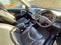 USED 2010 TOYOTA RAV4 2.2 D-4D XT-R SUV 5dr Diesel Manual 4WD Euro 4 (150 ps) 