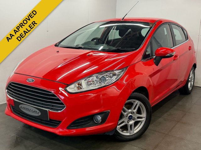 2013 Ford Fiesta 1.0T EcoBoost Zetec Hatchback 5dr Petrol Manual Euro 5 (s/s) (100 ps) photo