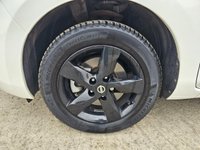 USED 2017 67 NISSAN LEAF 30kWh Black Edition Hatchback 5dr Electric Auto (109 bhp) 