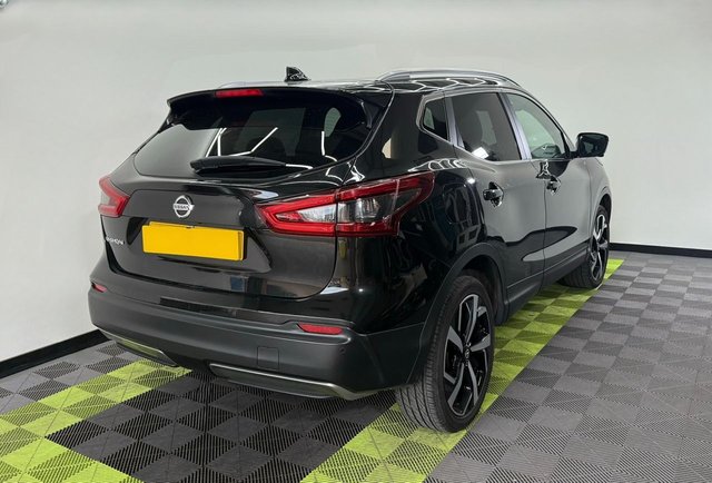 2018 NISSAN QASHQAI - Photo 2
