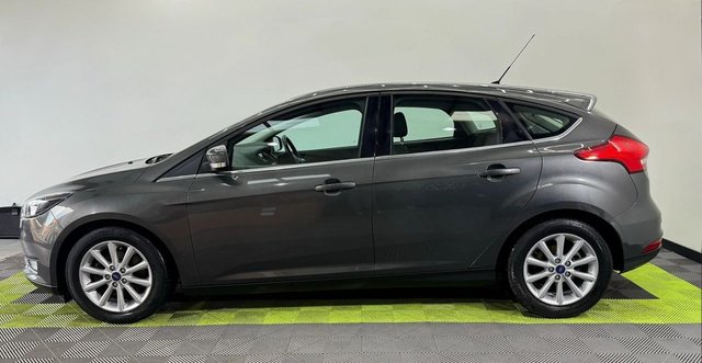 2016 FORD FOCUS - Photo 7