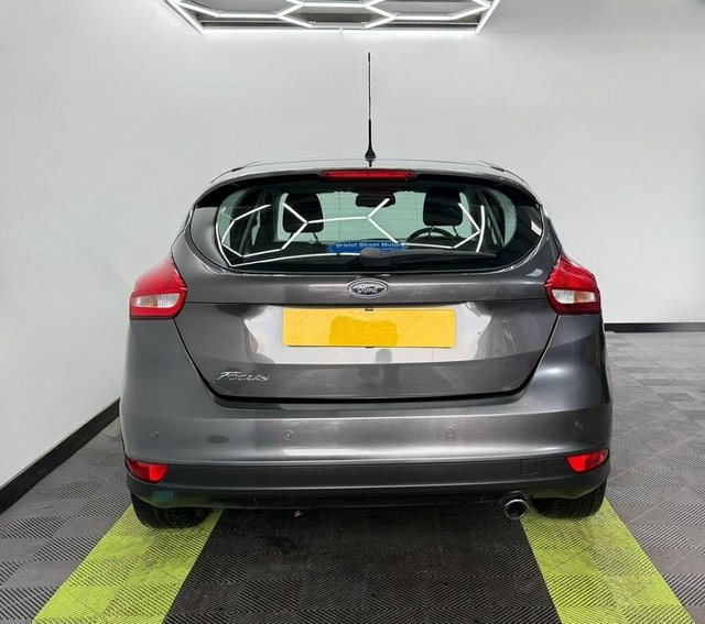 2016 FORD FOCUS - Photo 5