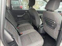 USED 2008 04 FORD C-MAX 1.6 16v Zetec MPV 5dr Petrol Manual (164 g/km, 99 bhp) 