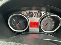 USED 2008 04 FORD C-MAX 1.6 16v Zetec MPV 5dr Petrol Manual (164 g/km, 99 bhp) 