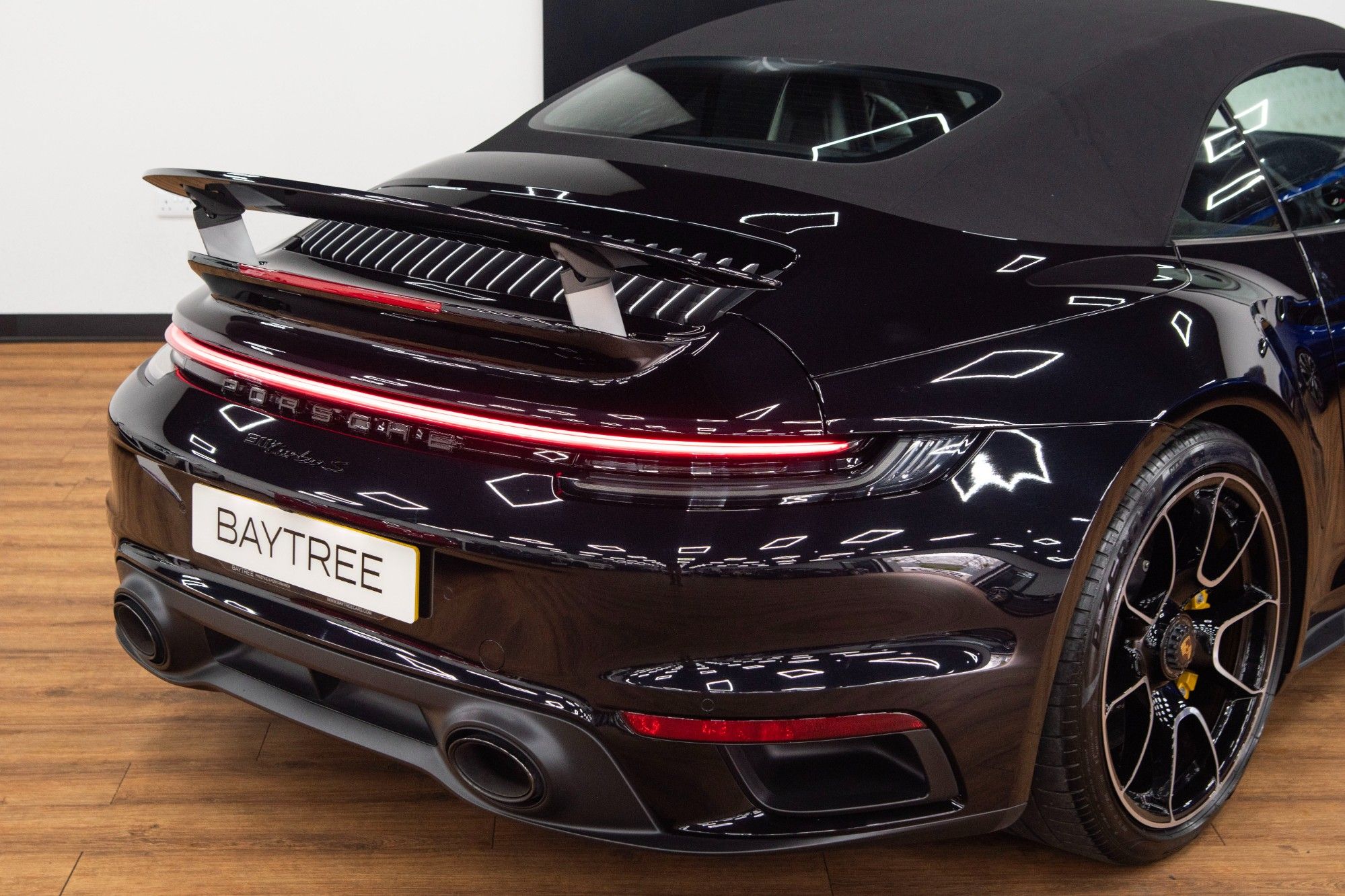 USED 2020 X PORSCHE 911 3.7T 992 Turbo S Convertible 
