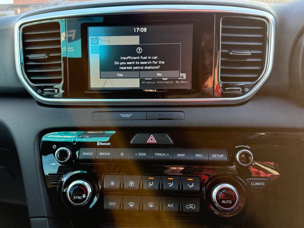 USED 2020 69 KIA SPORTAGE 1.6 CRDi EcoDynamics+ 2 SUV 5dr Diesel Hybrid Manual Euro 6 (s/s) (134 bhp) SAT NAV / APPLE CAR PLAY / DAB