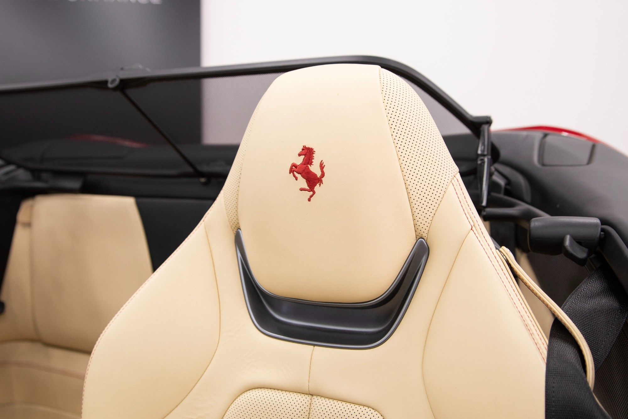 USED 2020 20 FERRARI PORTOFINO 3.8T V8 Convertible 