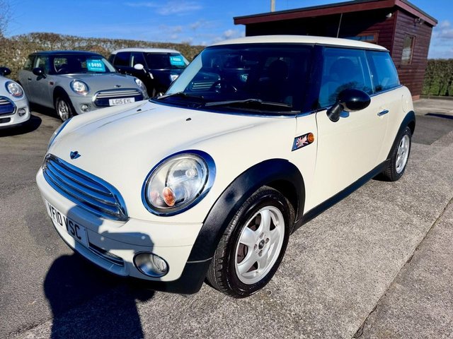 2010 MINI HATCH