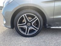 USED 2018 18 MERCEDES-BENZ GLE 2.1 GLE250d AMG Night Edition SUV 5dr Diesel G-Tronic 4MATIC Euro 6 (s/s) (204 ps) JUST 26,000 MILES FROM NEW - BLACK LEATHER - NAVIGATION MEDIA - HEATED SEATS - CLIMATE CONTROL - PARKING SENSORS