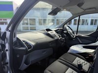 USED 2017 17 FORD TRANSIT CUSTOM 2.0 TDCi 290 Limited Panel Van 5dr Diesel Manual L2 H1 (157 g/km, 168 bhp) The 2017 Ford Transit Custom 2.0 TDCi 290 Limited Panel Van L2 H1 (168 bhp) is a versatile and efficient medium-sized commercial vehicle