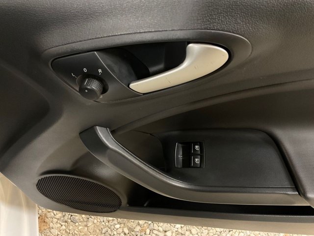 2012 SEAT IBIZA (2012) - Photo 10