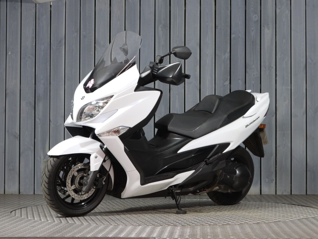 Burgman 125 Burgman 400 Burgman 125 Suzuki Burgman 400 Difetti