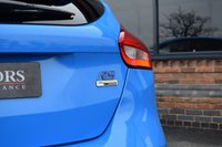 USED 2017 14 FORD FOCUS 2.3T EcoBoost RS Hatchback 5dr Petrol Manual AWD Euro 6 (s/s) (350 ps) M375 / FULL FORD HISTORY / 19"